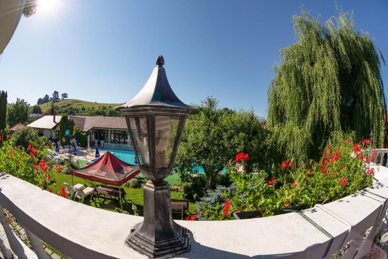 Hotel Bielmann Sînpetru المظهر الخارجي الصورة