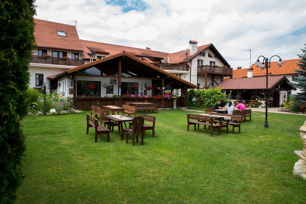 Hotel Bielmann Sînpetru المظهر الخارجي الصورة