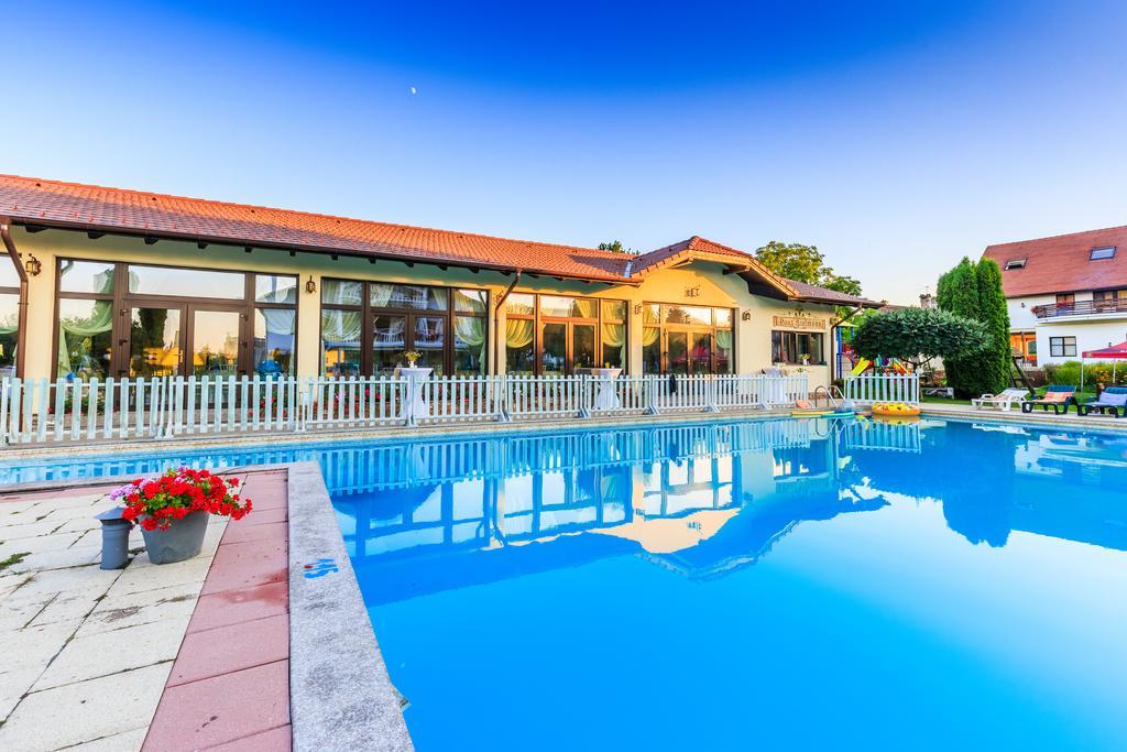 Hotel Bielmann Sînpetru المظهر الخارجي الصورة